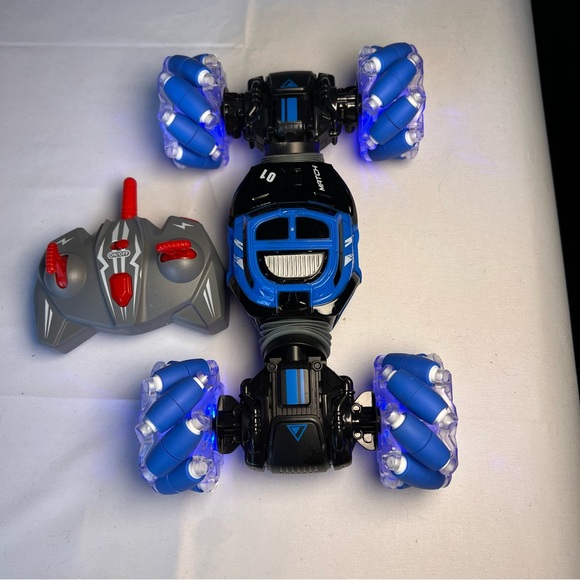 Power Extra RC Stunt Car 4WD Flips Lights Music Off Road Double Sided TESTED - Picture 1 of 3